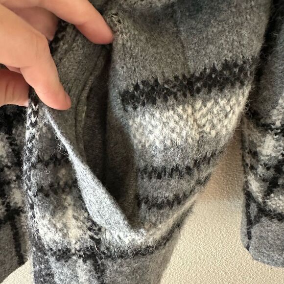 Rachel Zoe Double Breasted Plaid Fleece Grey Cardigan Jacket Size L - Picture 4 of 6